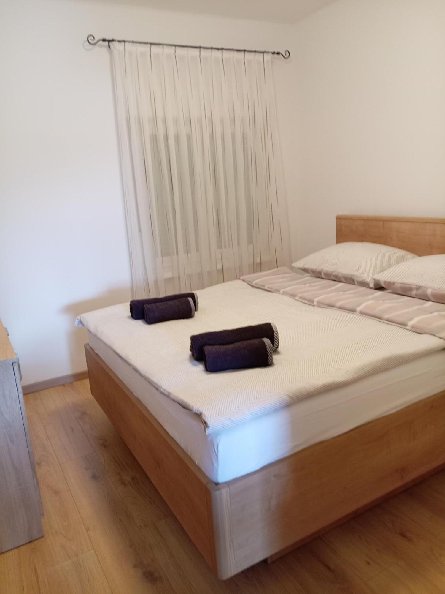 Apartmani Suzana Crikvenica Eksteriør bilde