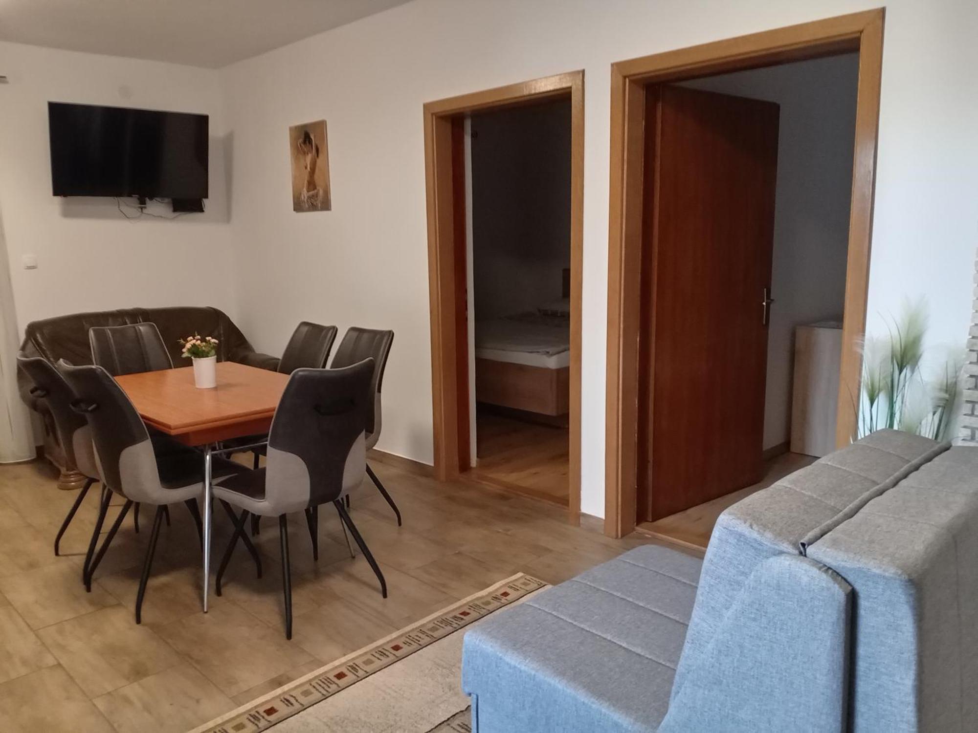 Apartmani Suzana Crikvenica Eksteriør bilde